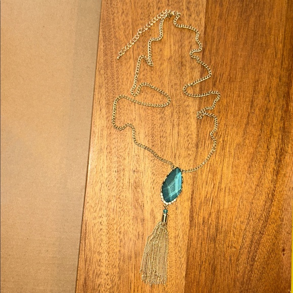 🟨Gold Tone and Teal Pendant Necklace with Tassel. 32” chain + pendant. - Picture 7 of 10